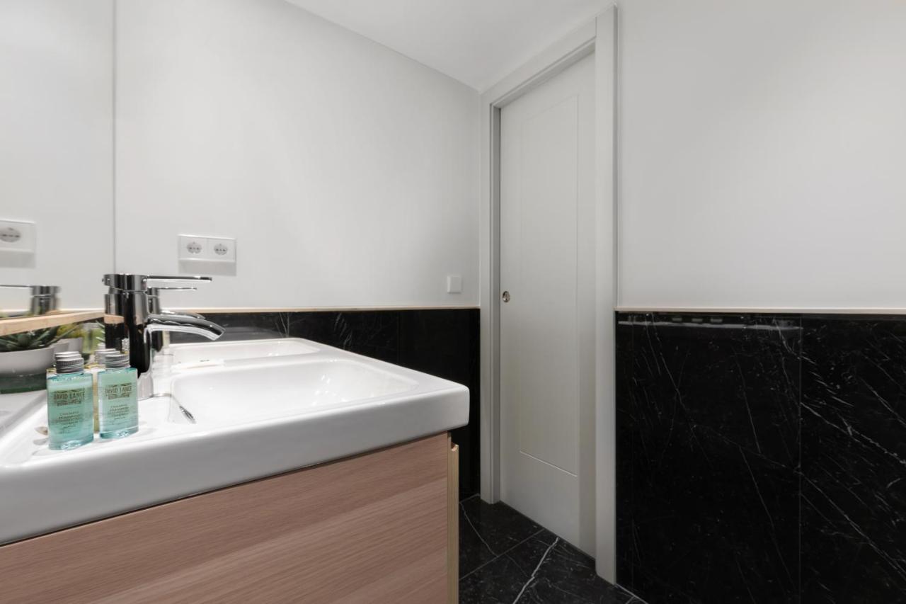 2 Bedrooms 1 Bathroom Furnished - Justicia - Executive Style - Mintystay Madrid Exterior photo